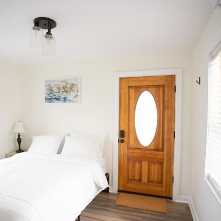 Cozy Studio - Blocks From The Ocean! Jacksonville Beach Ngoại thất bức ảnh
